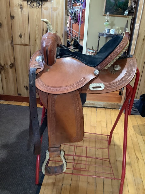 Dakota Barrel Saddle 307, 15" Seat Used